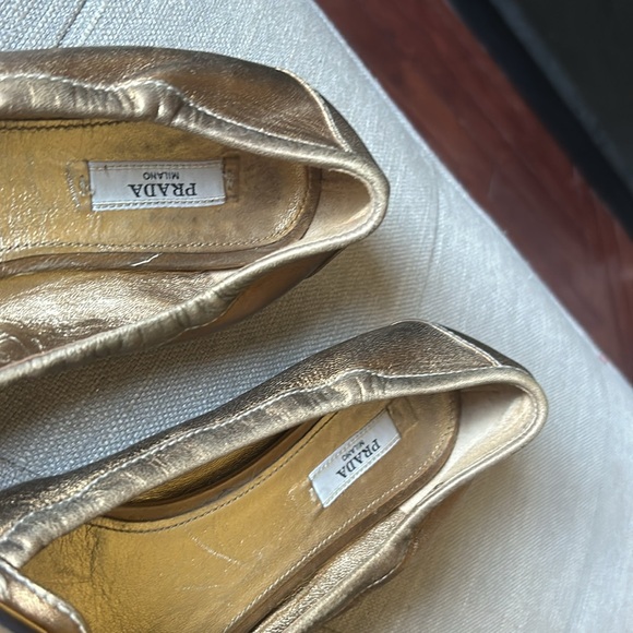 Prada Gold Jewel Embellished Leather Ballet Flats Size 35.5 - Picture 4 of 8